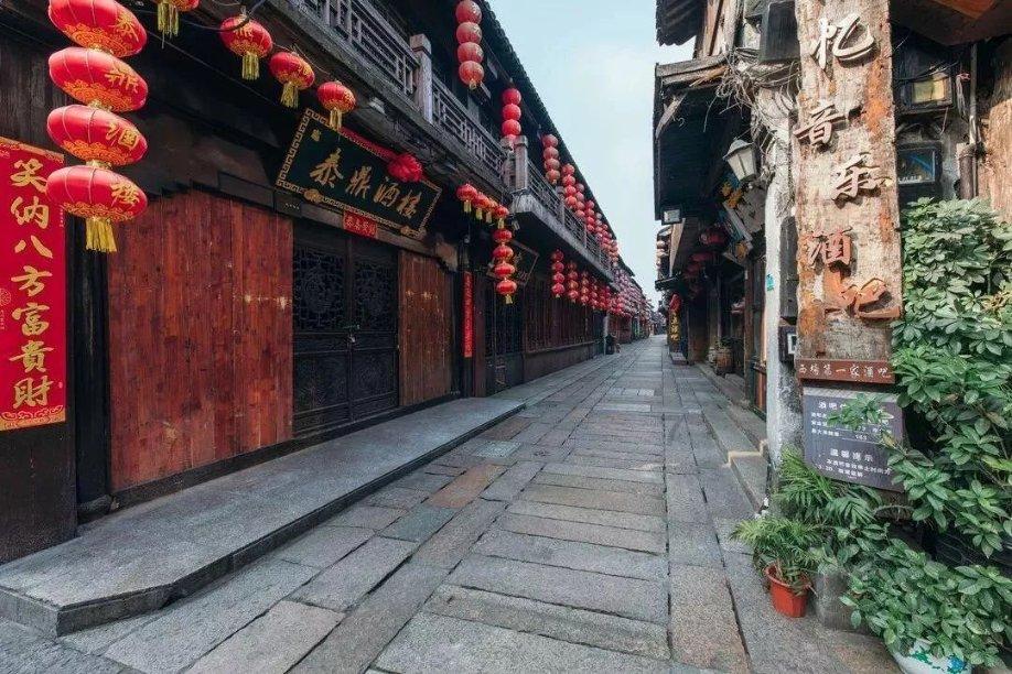 记者:拜仁签加拉塔萨雷后卫博伊基本达成协议